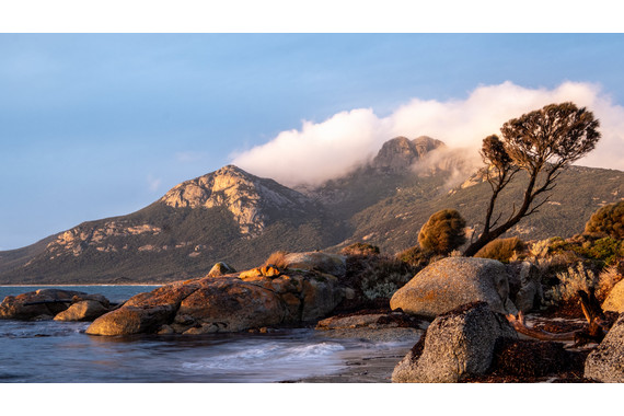 <p>2nd - B Grade: Set Print - Morning Glow at Fotherington Beach <small>© Gayle Tout</small></p>
